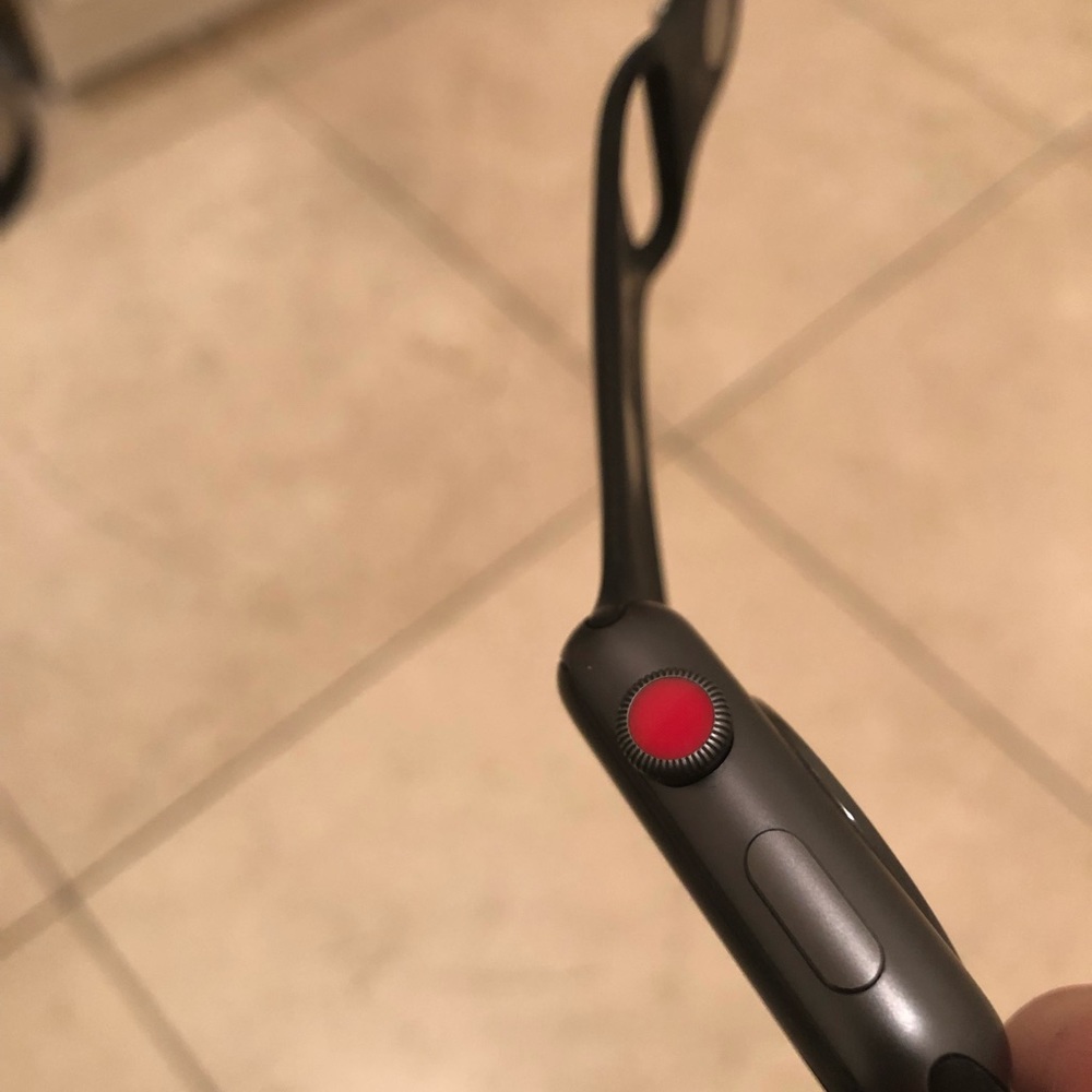 Apple Watch series 3 GPS+Cellular - Picture 4 of 5